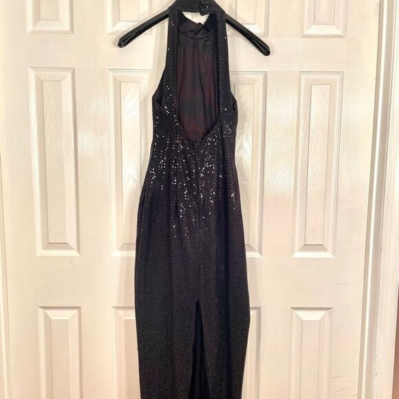 VINTAGE ROBERTA HIGH NECK BLACK SEQUIN GOWN 12 - Picture 6 of 8